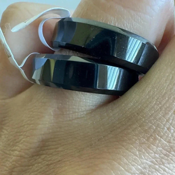 Men’s Black Tungsten Carbide Ring – Size 11, 12 - Picture 9 of 9